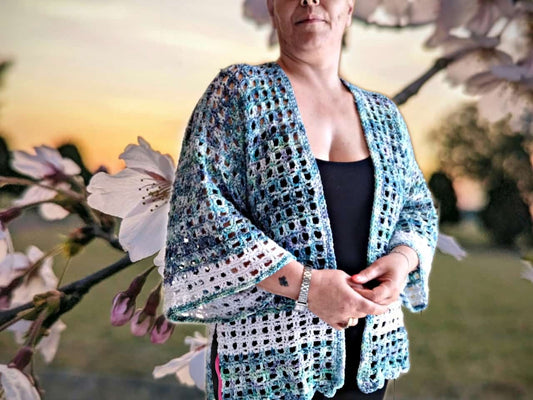 Kimono Gardenia Realizzato con il Cotone Degradè Sun di Katia