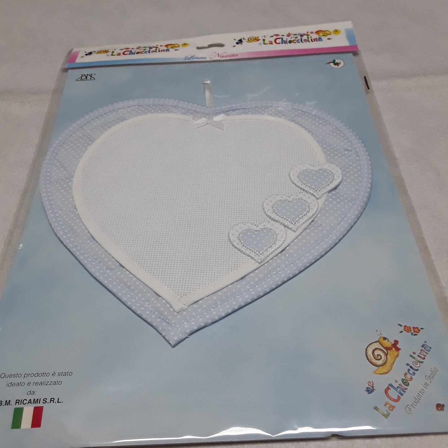 Fiocchi nascita con tela aida da ricamare
