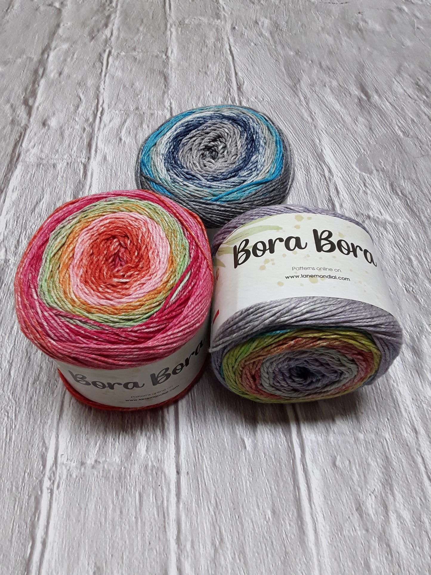 BORA BORA MONDIAL 70%COTONE 30%BAMBU' GOMITOLI DA 100 GR PER 280 METRI