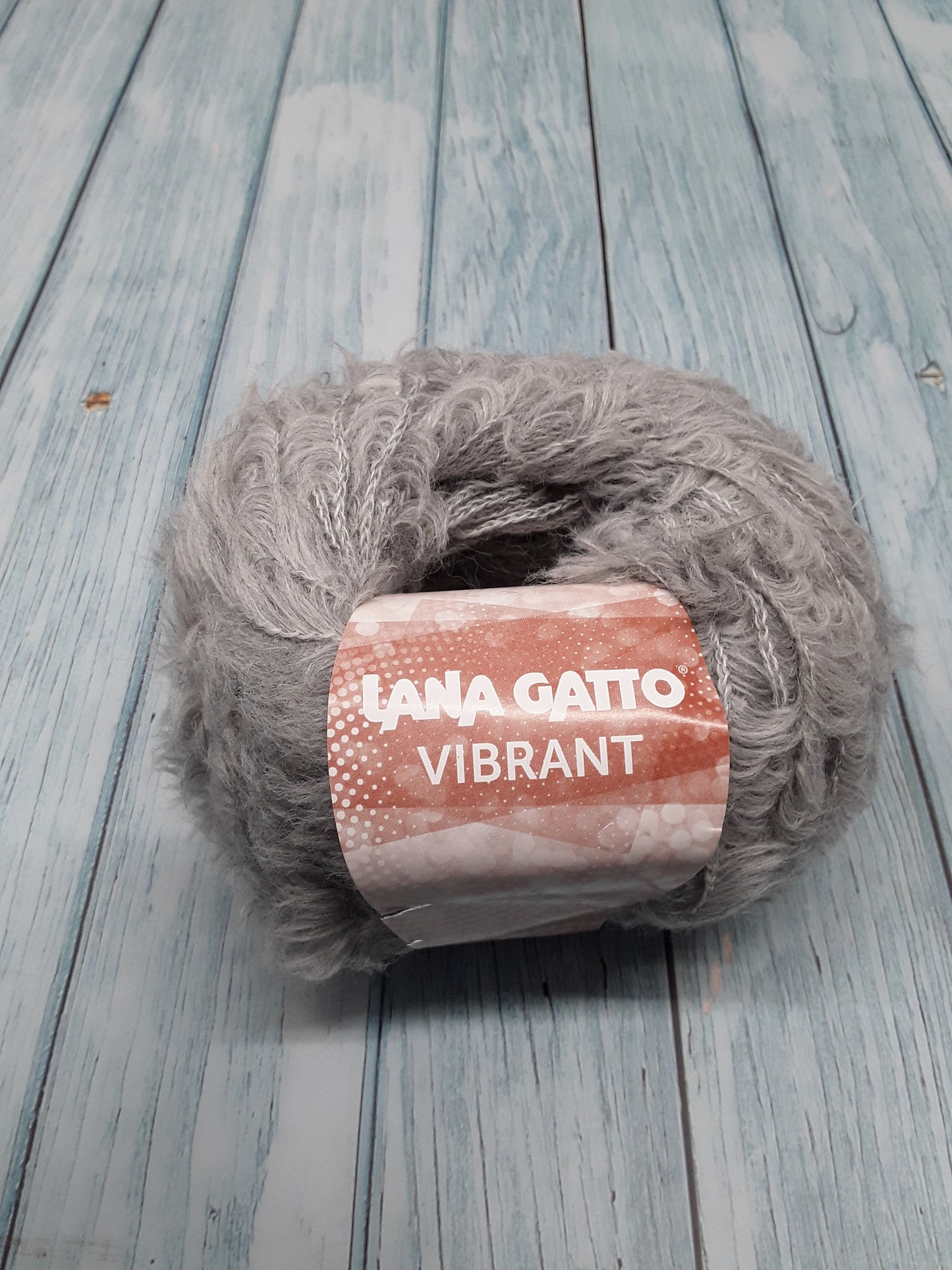 FILATO PELLICCIA VIBRANT LANA GATTO GOMITOLI DA 50 GR PER 90 METRI SI LAVORA CON IL 6