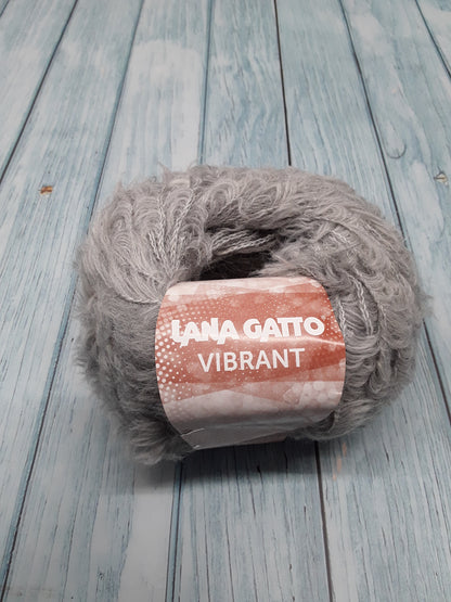 FILATO PELLICCIA VIBRANT LANA GATTO GOMITOLI DA 50 GR PER 90 METRI SI LAVORA CON IL 6