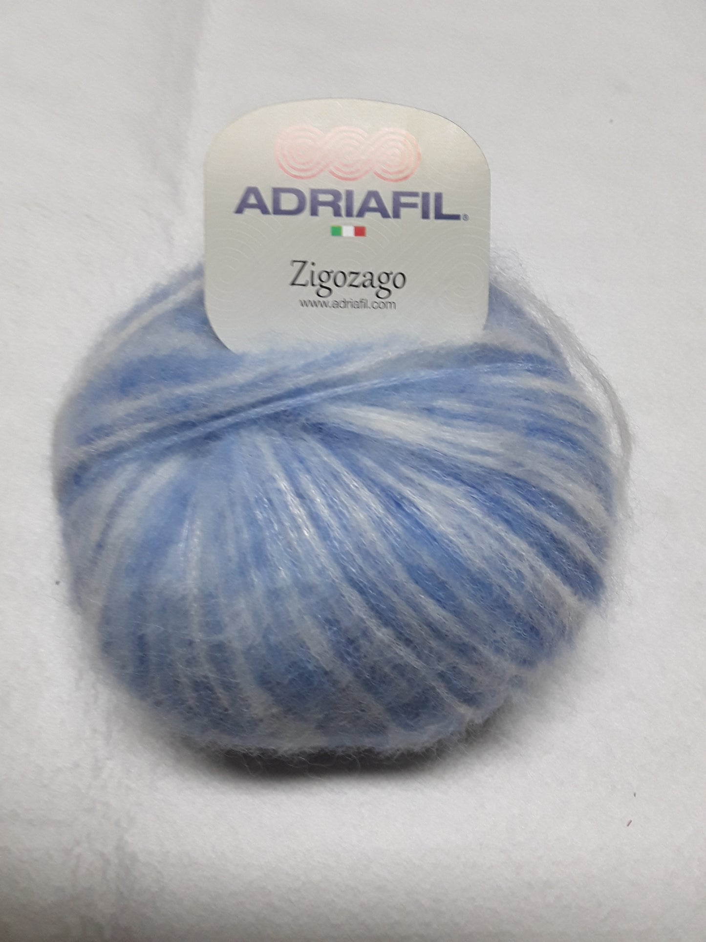 Zigozago Adriafil 50gr per 200 metri si lavora con ferri dal 5 al 10 37%alpaca 36% lana 27% poliammide